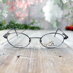 Gunmetal black glasses frames metal wire oval/round unisex/men/women eyeglasses deadstock vintage fashion accessories eyewear