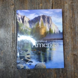 2001 The National Parks of America by Michael Brett, picture book, reference book, usa hiking guide, travel destinations, family vacations