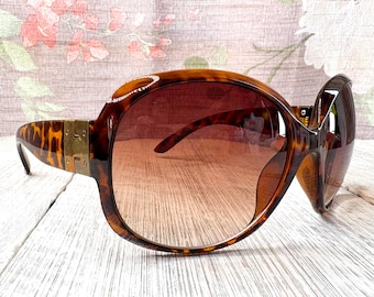 Oversized Butterfly Sunglasses Women: Tortoise-Shell, UV 400 Protection