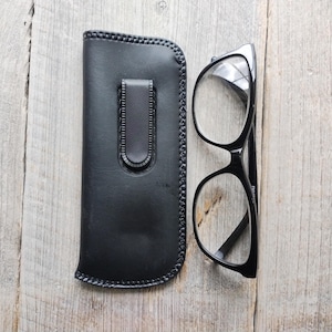 custodia per occhiali in similpelle nera tasca protettiva deadstock vintage nos eyewear accessori porta occhiali accessori per occhiali da sole unisex/uomo