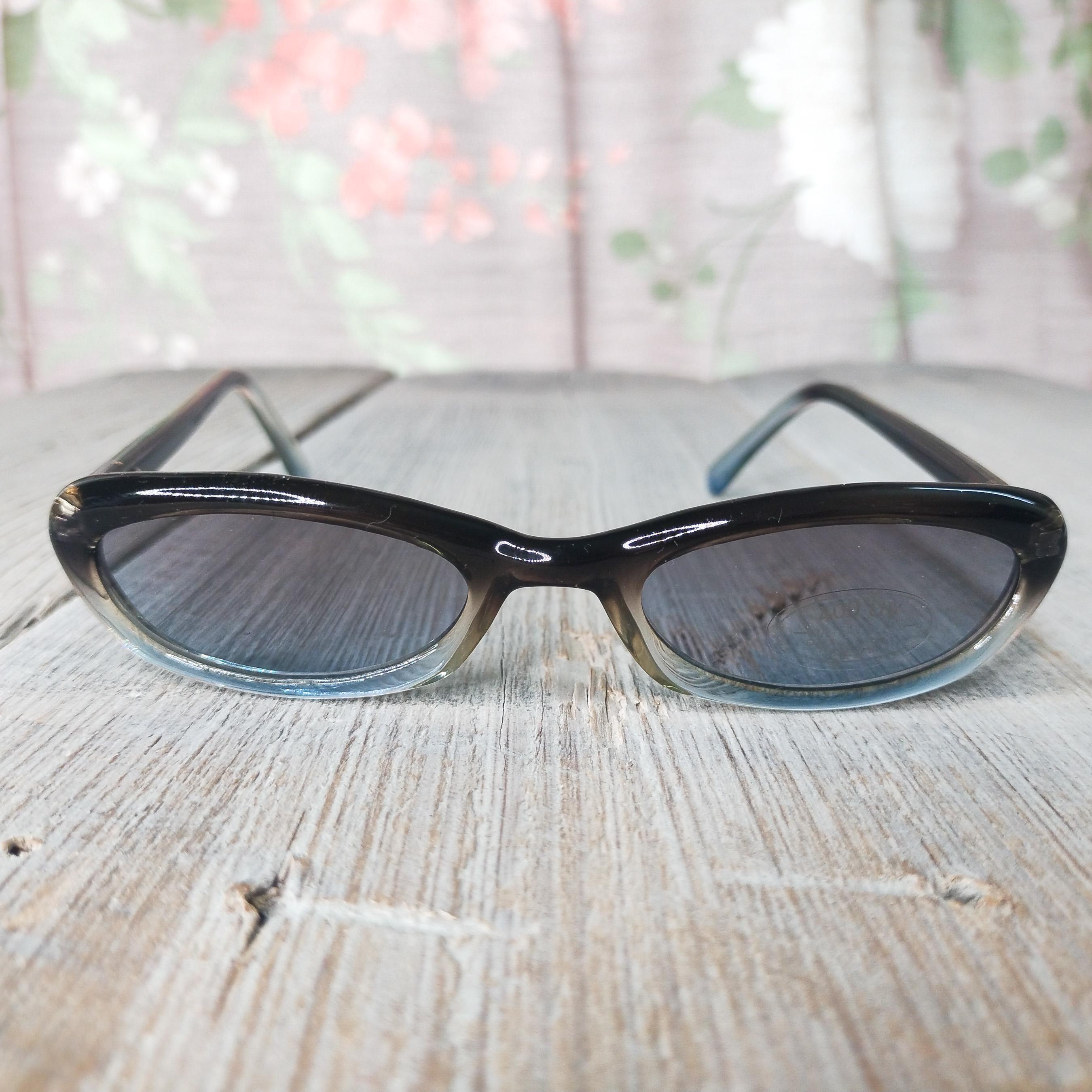 90年代ヴィンテージサングラス：ブルーレンズ、シルバーアクセント