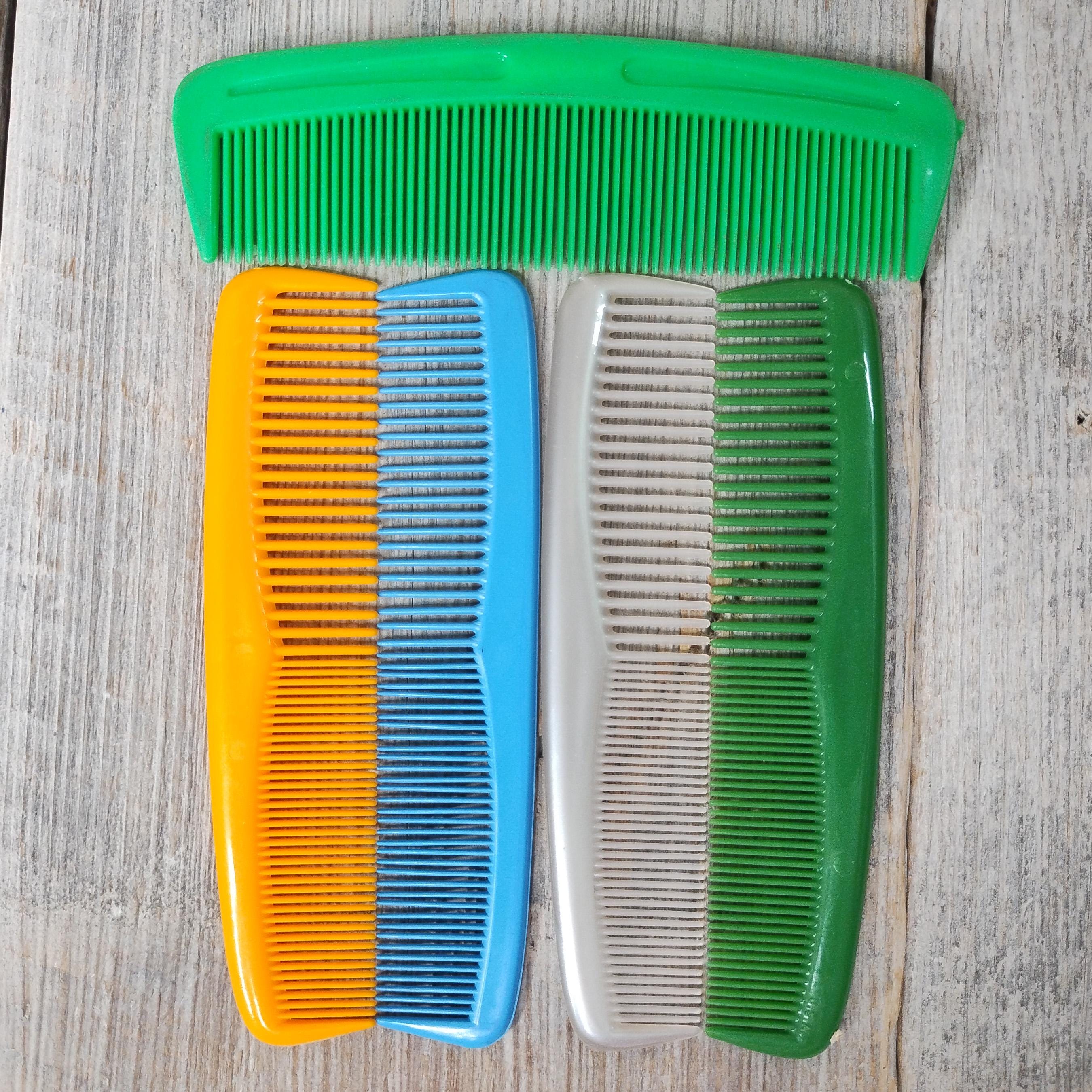 Beautiful Vintage 80’s Green and Black Hair Combs Vintage 1920s Art Deco Green Rhinestone Hair Comb — Vintage  main image 2