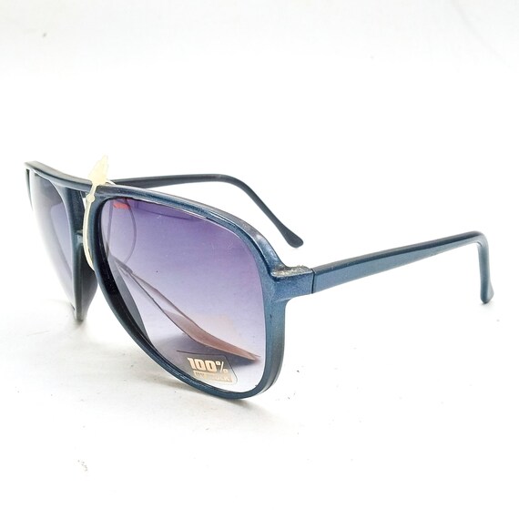 large sunglasses black blue plastic sunglasses vintag… Gem