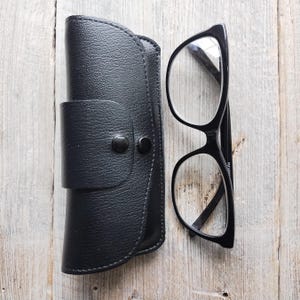 faux leather black eyewear case eyeglasses holder glasses accessories sunglasses accessory deadstock vintage nos retro unisex/men/women new