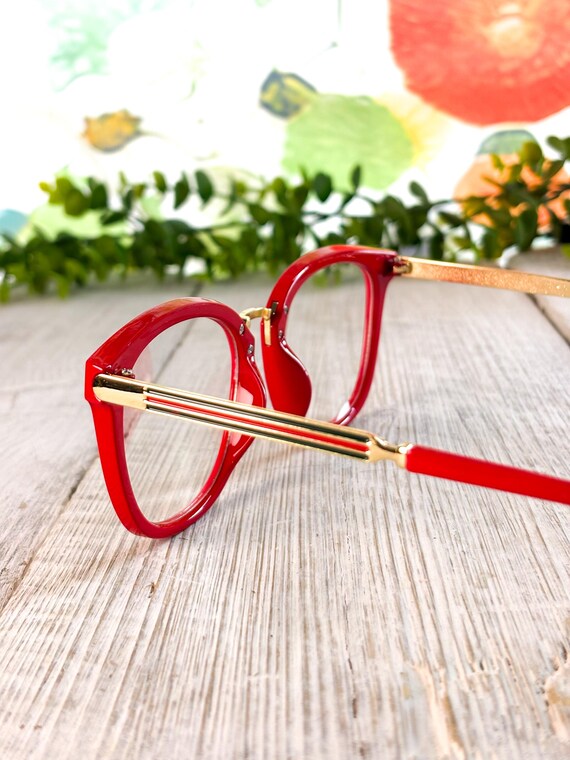 Oversized Round Clear Lens Glasses: Red Plastic, Gold Metal View 4