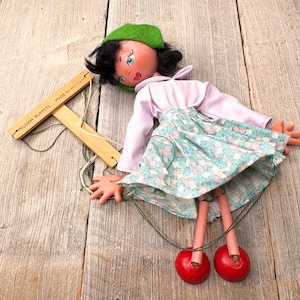 marionette folk doll string puppet wood wooden girl pellham puppets made in england