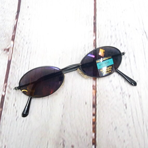 90s oval sunglasses petite vintage sunglasses bla… - image 4