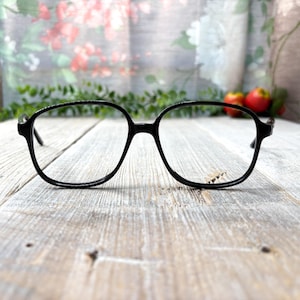 Square black eyeglass frames only 57[]15/135 nos/vintage/deadstock eyeglasses 1990s fashion accessories unisex/men/women glasses 90s fashion