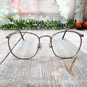 eyeglass frames only beige-multi gold square metal eyeglasses 52[]18/140 nos/vintage/deadstock glasses unisex/men/women 90s style fashion