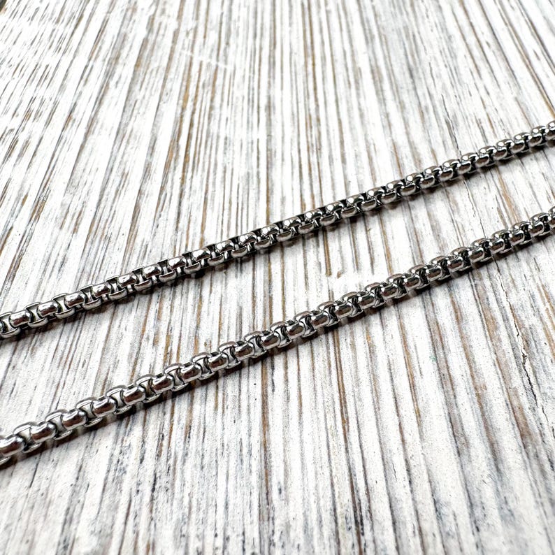 Stainless Steel Eyeglass Chain | Earbuds Loop Chain | Necklace for Glasses | Sunglasses Holder (27in) image 11