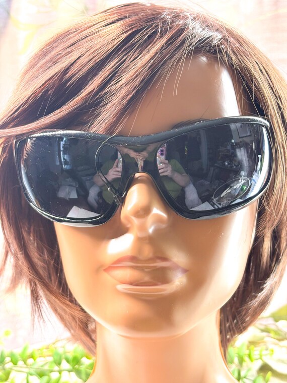 Oversized Black/Silver Wrap-Around Sunglasses: Dark Lenses View 2