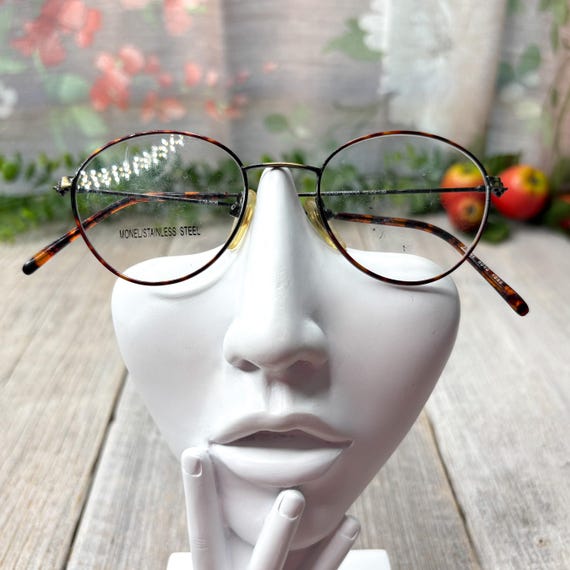 Vintage Round Eyeglass Frames: Tortoise Bronze, U… - image 4