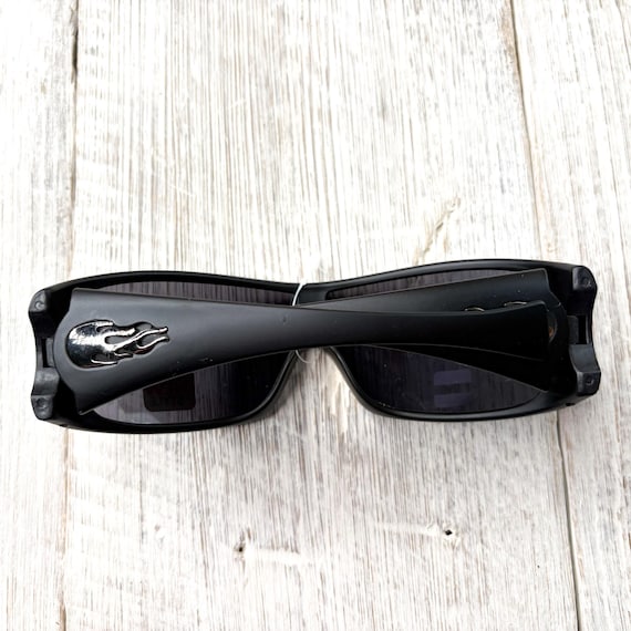 Y2K Retro Rimless Sunglasses Flame Design Metal Frame UV400 Protection Unisex Oversized Rimless Sunglasses: Silver Flame Accents, UV 400  main image 3