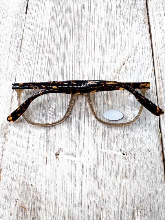 Square Brown Tortoise-Shell Eyeglass Frames: Vint… - image 7