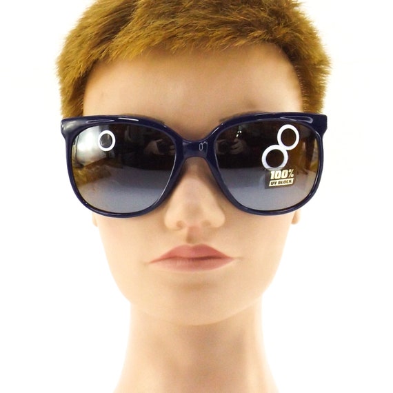 women's round navy blue sunglasses 80s vintage NOS - image 5