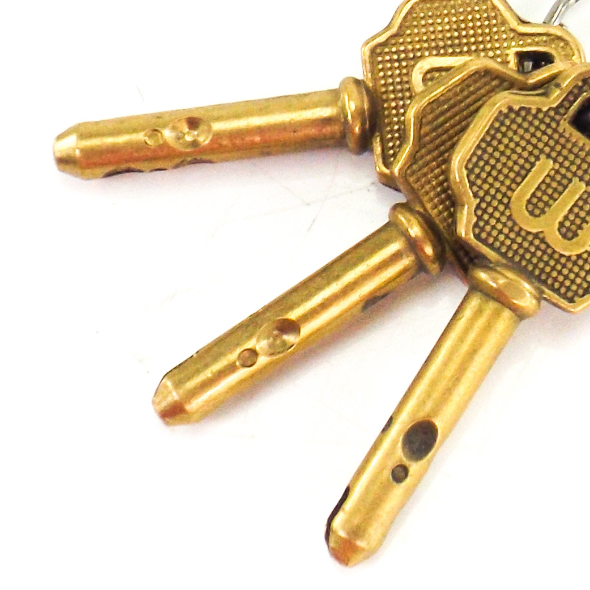 Vintage Wi Brass Key Magnetic Security Lock Keys Set of 3 Vintage Keys 