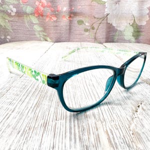 Women&#39;s Cat-Eye Reading Glasses Teal Green Floral Readers with Soft Case (53[]15/138)