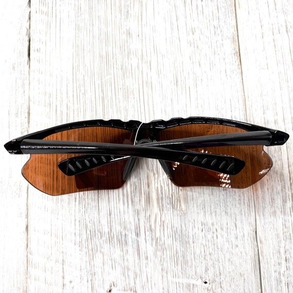 Oversized Wrap-around Sunglasses: Black Frame, Copper  display picture 1