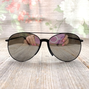 oversized aviator sunglasses silver mirror lenses black metal frames unisex/men/women sunglass accessories uv protection