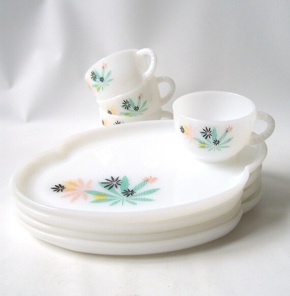 Vintage 1950s fire king patio snack set leaves pastel black Etsy