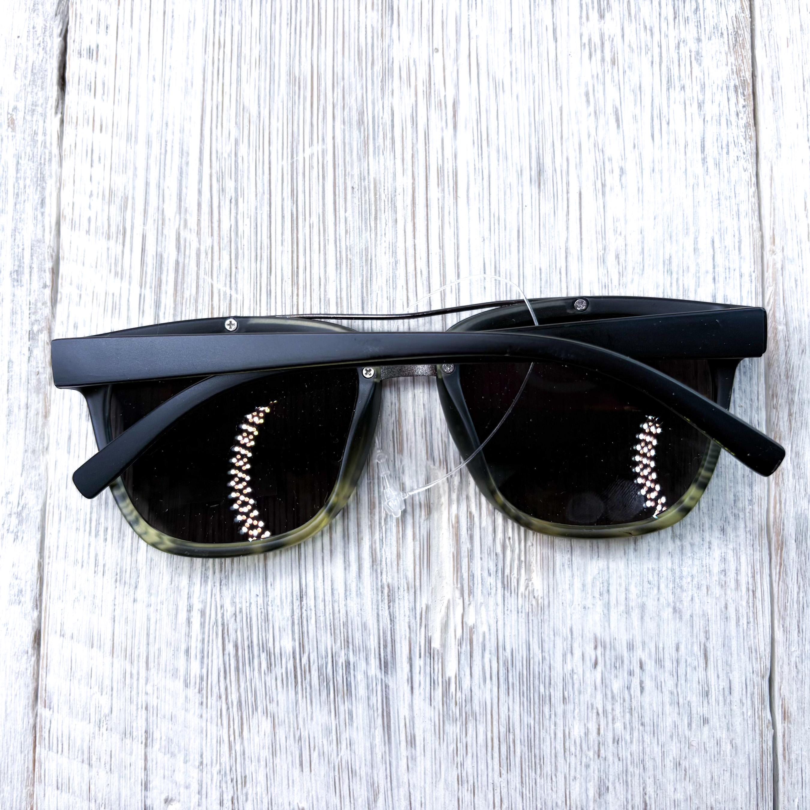 Square Retro Aviator Sunglasses Oversized UV400 Protection Unisex Shades Retro Oversized Square Polarized Sunglasses for Women Men  main image 3