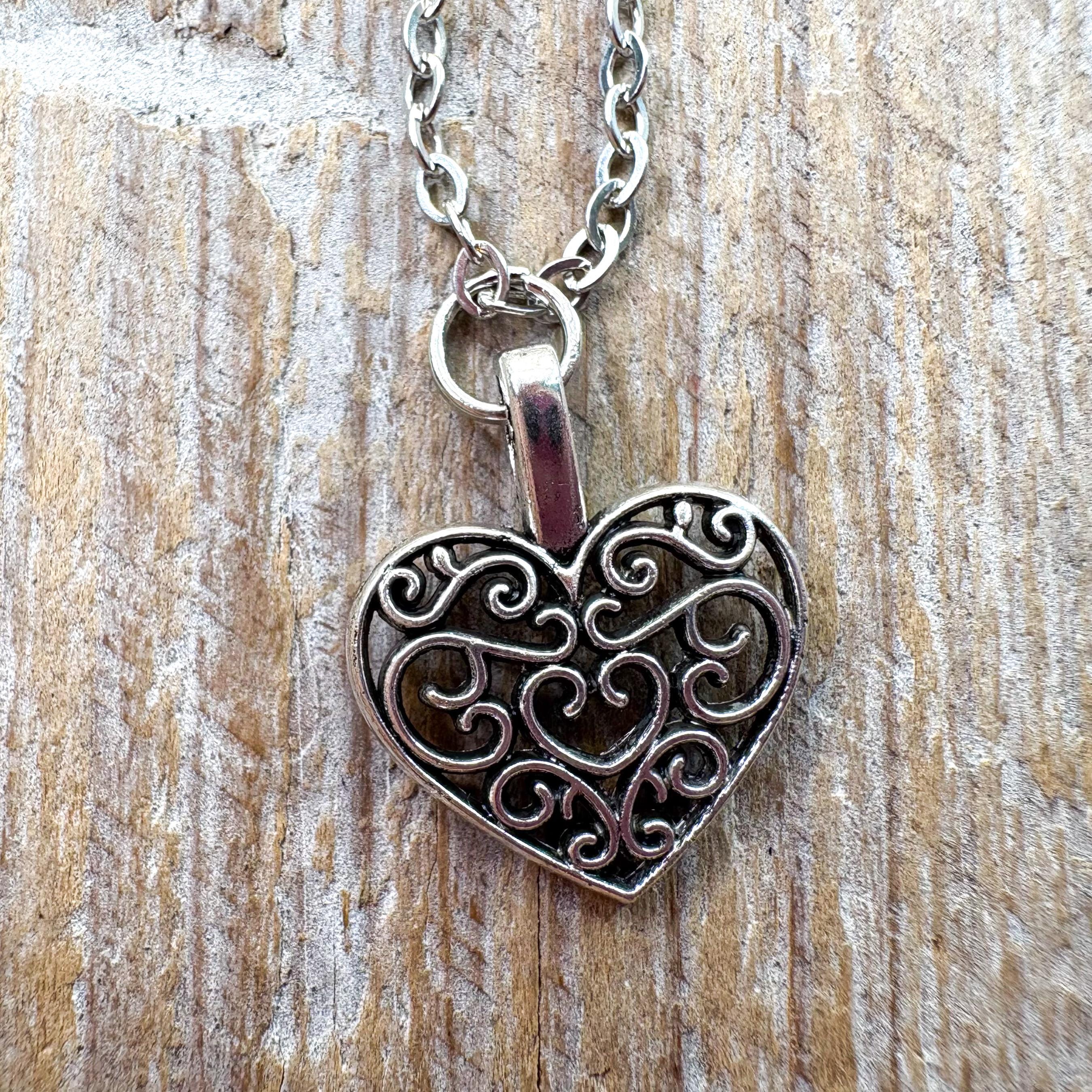 Collana Cuore Infinito In Acciaio Inox Con Catena Regolabile - Gioiello Amore Per Lei - Regalo Fidanzata