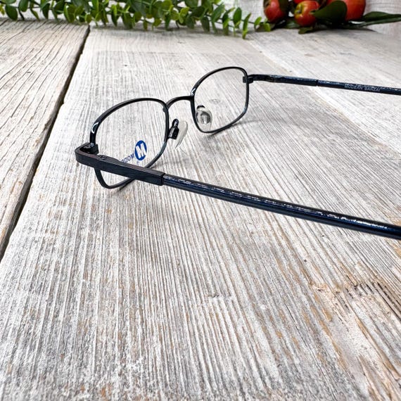 Vintage Black Rectangle Eyeglass Frames: 1990s Me… - image 3