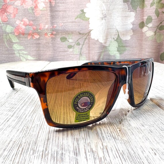 square tortoise-shell sunglasses polarized lenses… - image 2