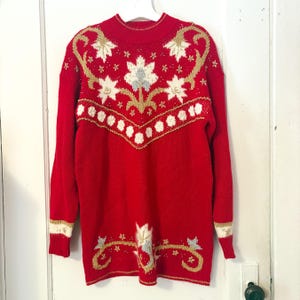 women&#39;s long sweater size large red/gold/white beaded floral design, christmas sweater, donna scott, acrylic/nylon