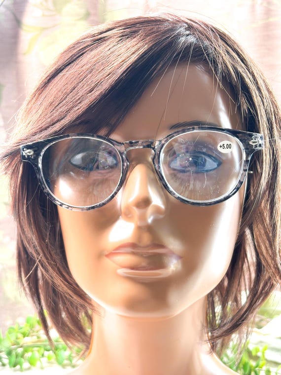 Round Reading Glasses: Black Tortoise-Shell Plast… - image 2