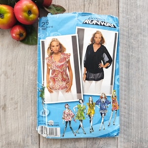 Simplicity 2706 Sewing Pattern Mini Dress or Tunic With Yoke