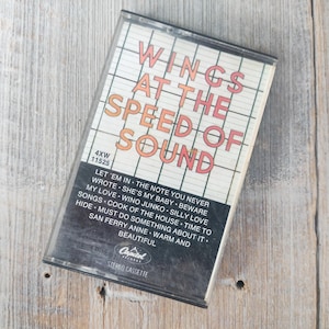 1976 cassette tape WINGS country/folk music band Wings at the Speed of Sound Capitol Records