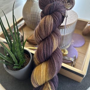 Hand-dyed sock yarn, wool, yarn, knitting, crochet, self-dyed sock yarn