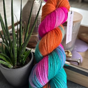 Hand-dyed sock yarn, wool, yarn, knitting, crochet, self-dyed sock yarn