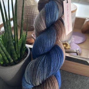 Hand-dyed sock yarn, wool, yarn, knitting, crochet, self-dyed sock yarn
