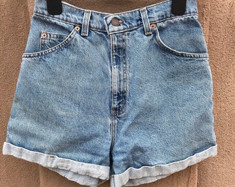 high waisted denim levi shorts