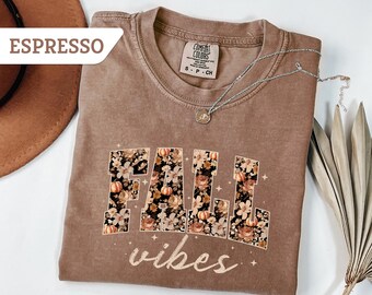 Comfort Colors Fall Vibes Sweatshirt: Pumpkin Season, Thanksgiving