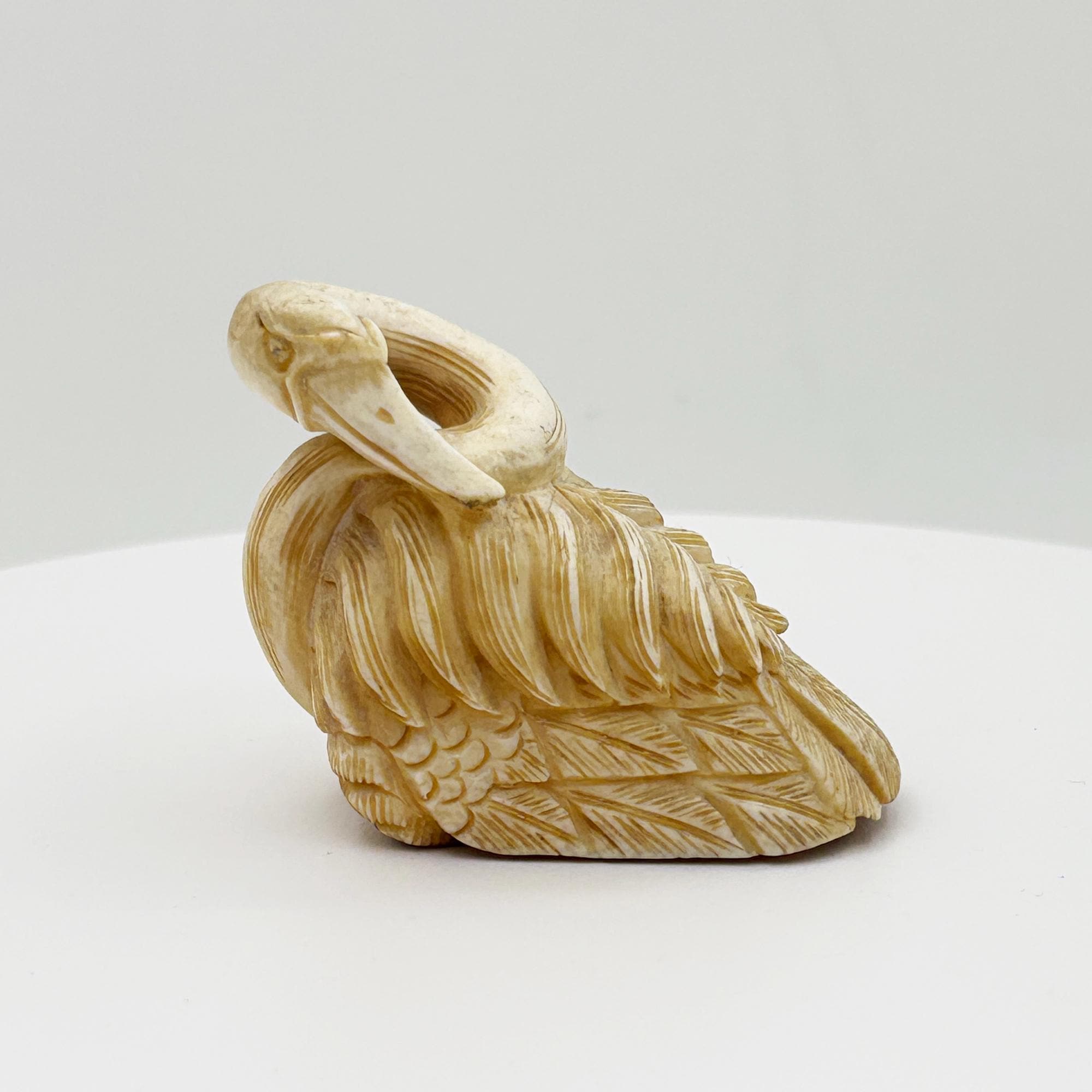 『フクロウと鼠』 根付 　　（提げ物 /緒締め /帯留め /Netsuke） Netsuke kimono - Etsy 日本