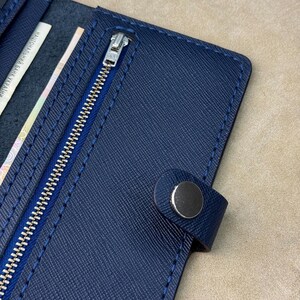 Portafoglio in pelle personalizzato – Porta carte minimalista fatto a mano – Azzurro – Regalo premuroso per lui – Sottile ed elegante