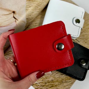 Lederbrieftasche - schwarze, rote oder weiße Lederbrieftasche, minimalistischer Kartenhalter, stilvolle Brieftasche für Ehemann, Geschenke für Tochter, Oma, Schwester