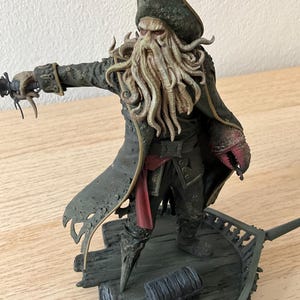 パイレーツオブカリビアン　ディヴィ・ジョーンズ　フィギュア29-0613-5 パイレーツオブカリビアン ディヴィ・ジョーンズ フィギュア29