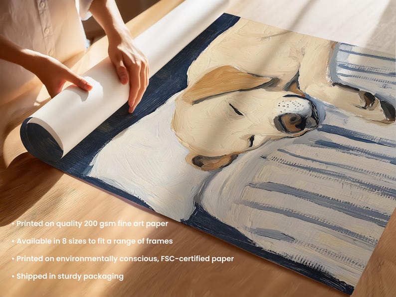 K&ouml;nnte beinhalten: Ein Gem&auml;lde eines schlafenden Hundes auf einem wei&szlig;-blau gestreiften Bett. Der Hund ist hellbraun mit einer wei&szlig;en Brust und Pfoten. Das Gem&auml;lde ist in einem lockeren, impressionistischen Stil gehalten.