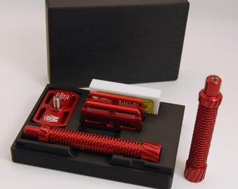 Oliworks M3teorite Razor Travel Case: Personalized Blade Storage - Fits Short and New Long Handle