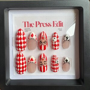 Unhas da Rainha de Copas/Bobo da Corte/Baralho de Cartas com Dados 3D / Acompanha 1 Cola para Unhas + 1 Pacote de Óleo para Cutículas