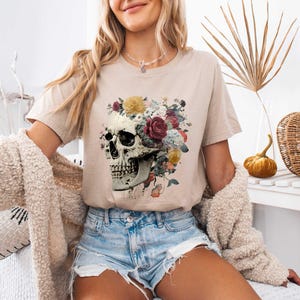 Floral Skull Tee, Goth Style, Day of the Dead T-Shirt image 3
