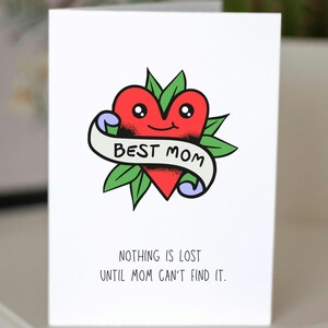 Biglietto divertente per la migliore mamma, biglietto fatto a mano per la festa della mamma, biglietto con un cuore tatuato, biglietto di auguri per la mamma, biglietto per la mamma, biglietto sarcastico, compleanno della mamma