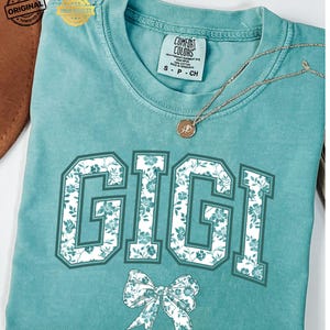 Comfort Colors® Floral Gigi Shirt, Gift for Gigi, Grandma Gift, Cute Gigi Tshirt, Mimi Announcement, Grandmother Shirt, Cottagecore Gigi tee