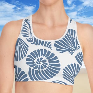 Seashell Pattern Sports Bra, Tropical Design Activewear, Trendy workout Gear, Yoga Top, Athletic Bra, Summer Fitness Apparel, Gift For Her