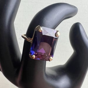 14K Gold Ring With Large Emerald Cut Lab Created Alexandrite, Size 5.5, Vintage Deep Purple Alexandrite Statement Cocktail Ring