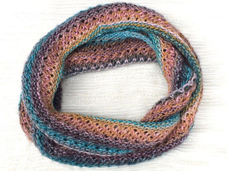 Turquoise & Pink Infinity Moebius Scarf KNITTING SALE SC6 image 6